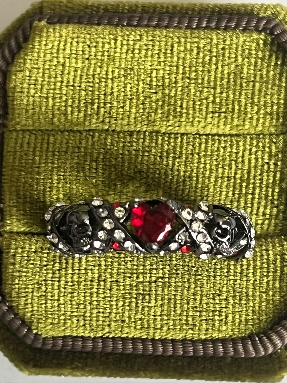 Gothic/Punk Unisex Skull & Red Heart Stainless Steel Statement Ring Size 9